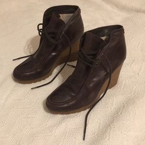 MICHAEL KORS brown, leather, wedges!